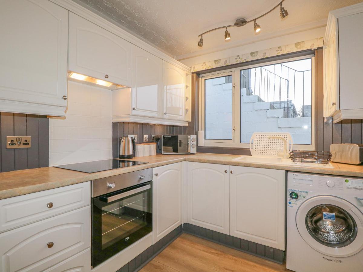 The Neuk Apartment Elgin Bagian luar foto